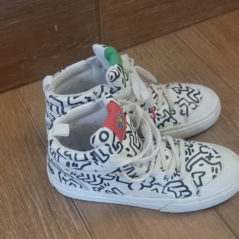 Zara White and Black Artistic Sneakers